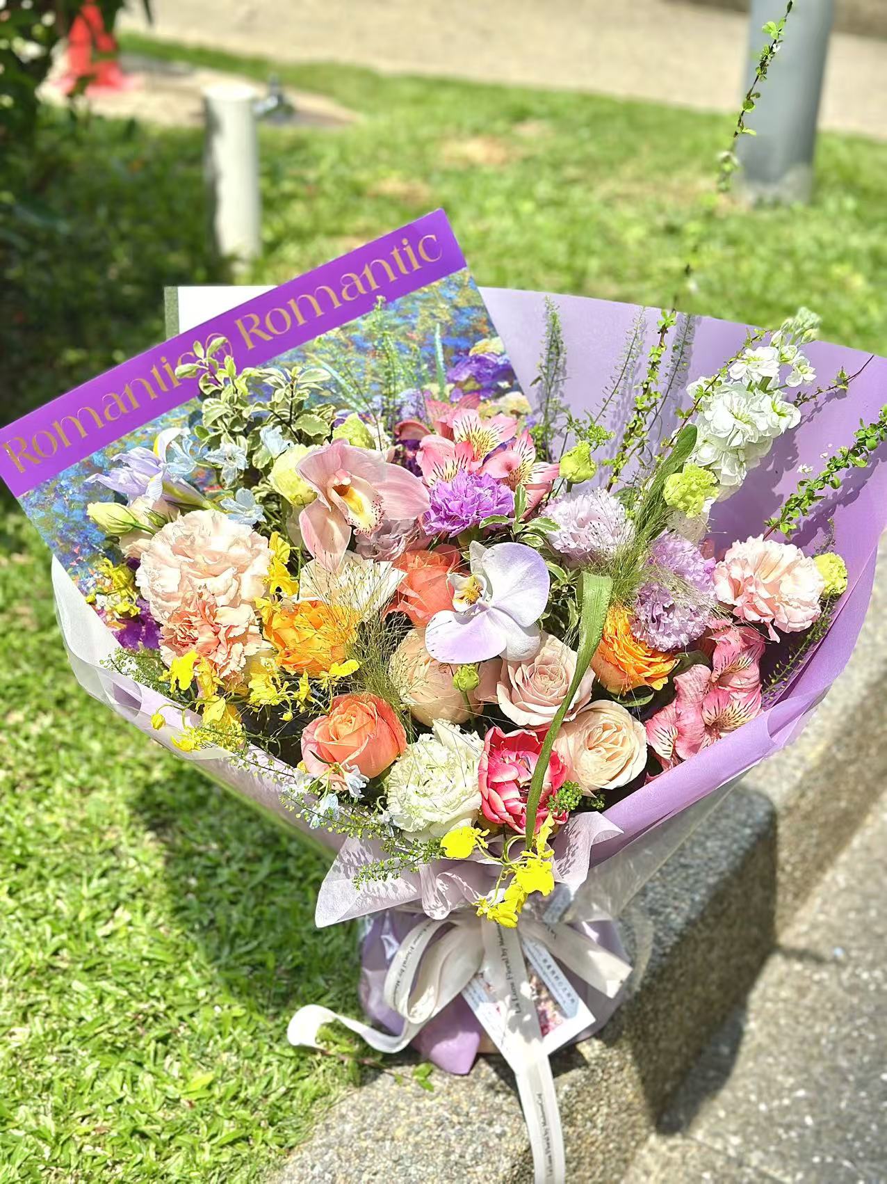 Midnight In Paris - Omakase(Florist Choice)Purple Theme【Size Deluxe】