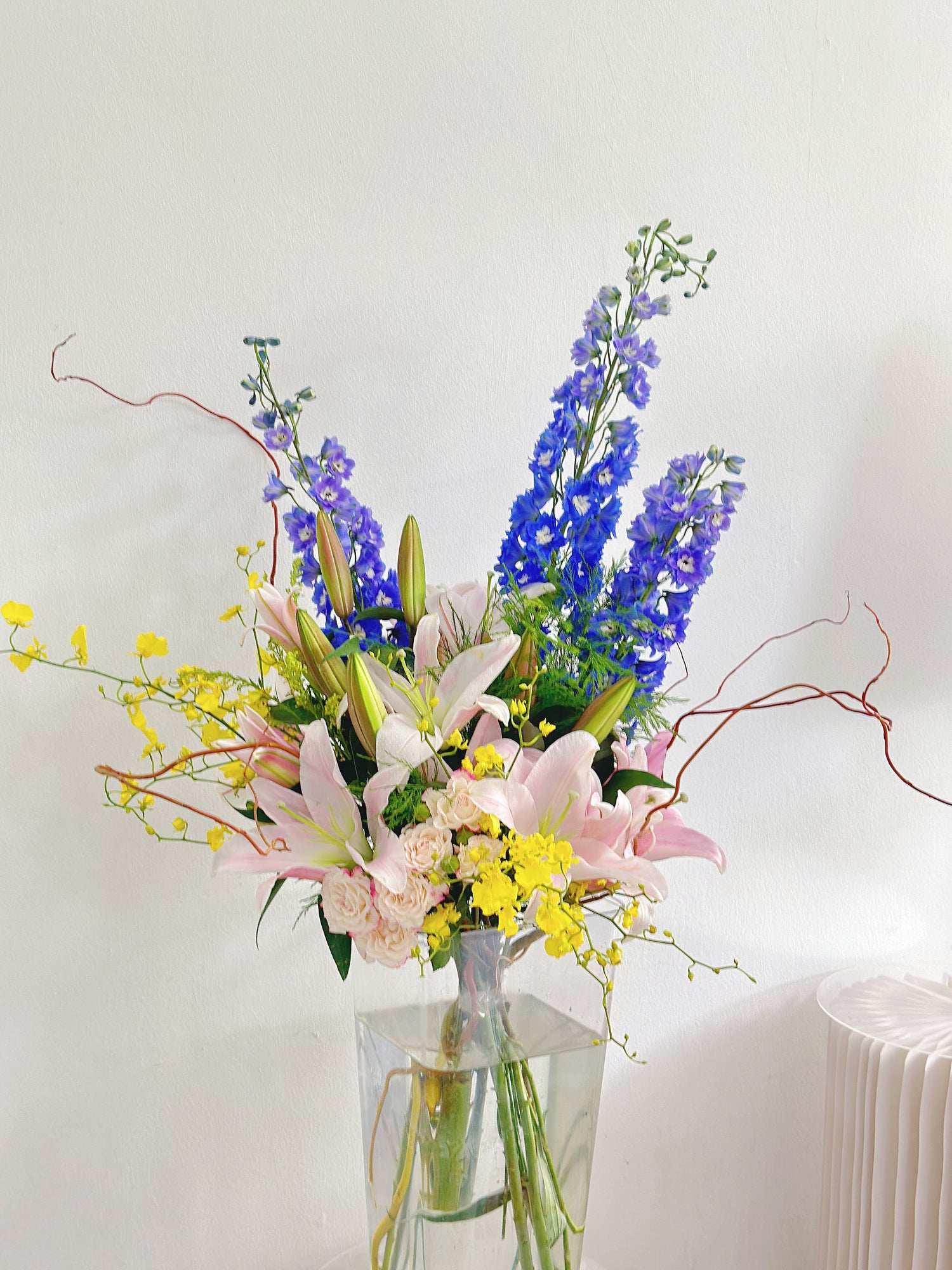 Omakase Flowers in Jar / Vase