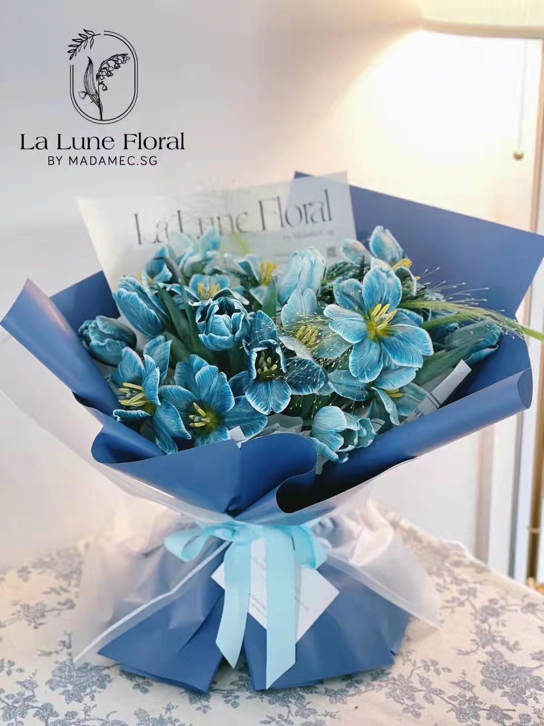 Midnight Blue Tulip bouquet (19 stk )