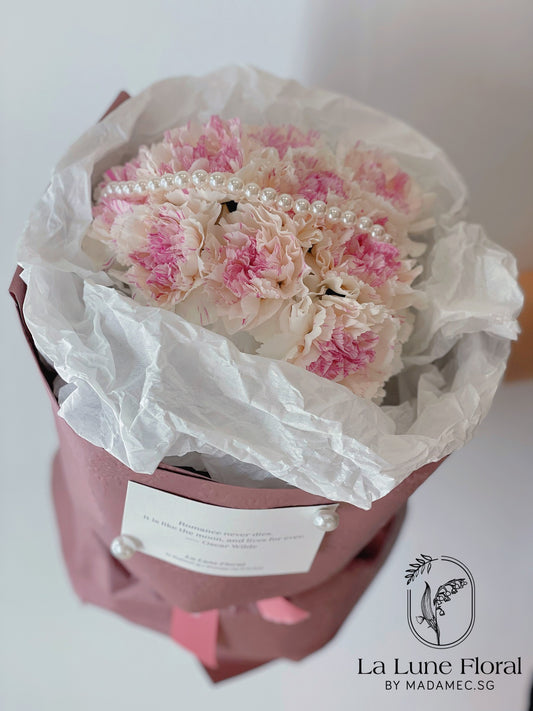 Carnation Bouquet - Chanel style pink（9 stk）